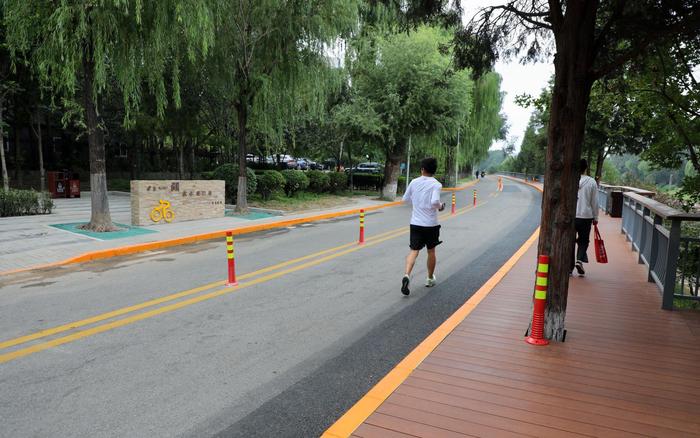 永引渠八一湖慢行系统完工，北京市民再添3.4公里滨水空间