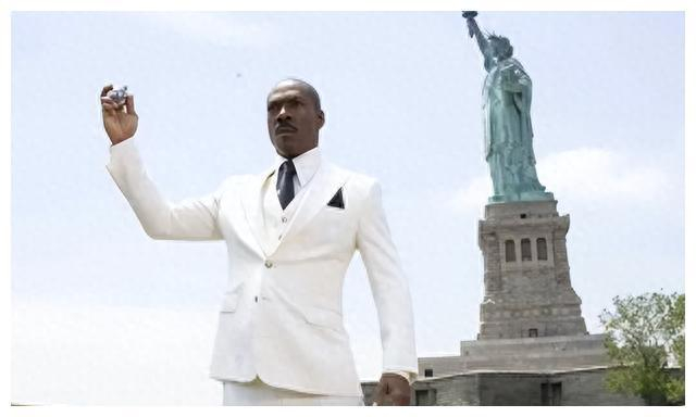 太空电影排行榜前十名_6部经典高分科幻片推荐,每一部都是经典!(2)