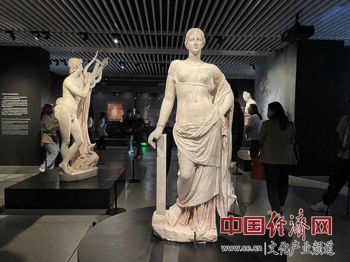 在国家图书馆 看一场古希腊古罗马珍品文物展