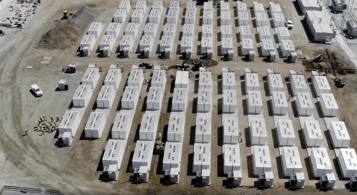 储能集装箱 图源:特斯拉官网