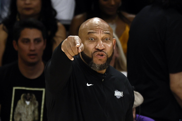 7、达文 哈姆的第二年哈姆在很短的时间内成为联盟最好的教练之一，他巧