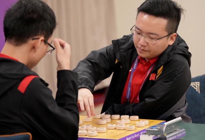 杭州亚运会｜中国选手包揽亚运会象棋男、女个人赛冠亚军