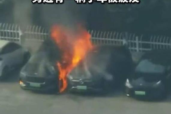理想one真惨 心疼车主...