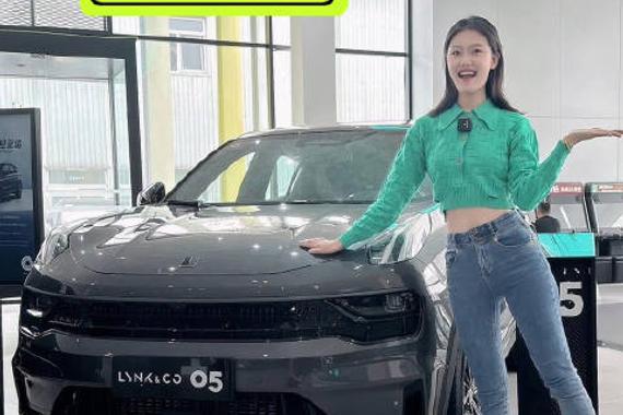 花20万买了这台轿跑SUV，结果～ 汽场全开好车推荐包在我身上