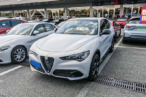 第一人称试驾阿尔法·罗密欧Stelvio