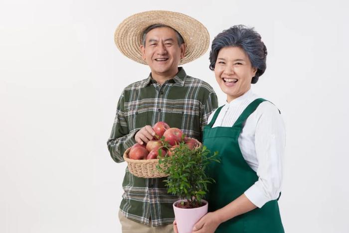 家有老人的速看！我国首个《居家养老上门服务基本规范》发布