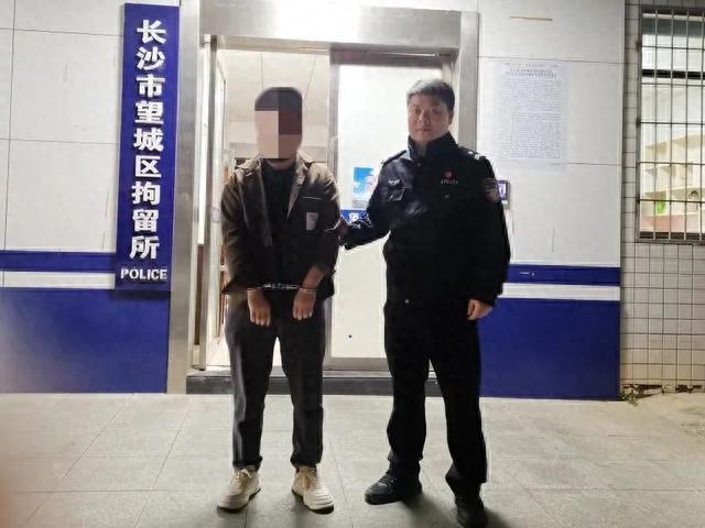 “交警将电动车车主推倒在地”？警方辟谣！造谣者被行拘