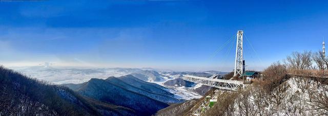 长春新雪季来啦！第一场雪下的神鹿峰，有种泼墨山水之美！