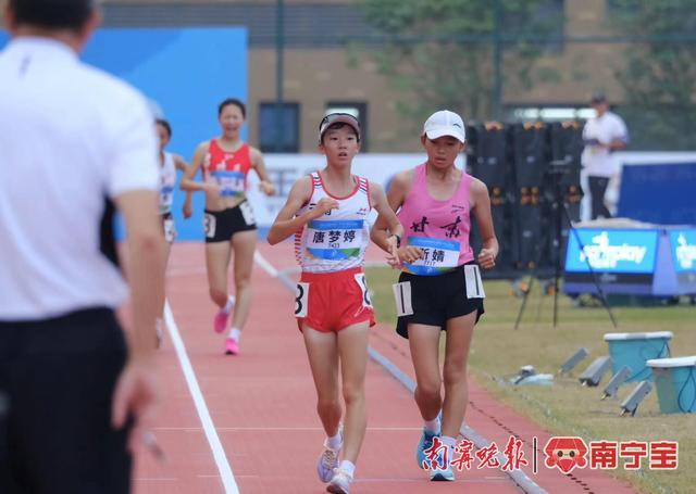 学青会田径校园组，吴艳妮轻松夺冠林雨薇将登场