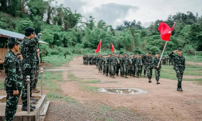 人民保卫军（People's Defense Force，PDF）/资料图