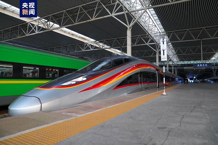 成都至宜宾高速铁路进入运行试验，系“京昆通道”组成部分