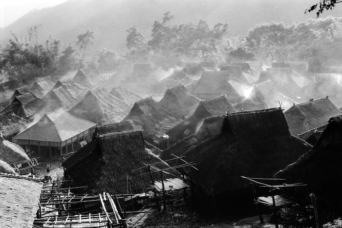 摄影好书｜民族影像志：自由生长的云南布朗山和它的山民