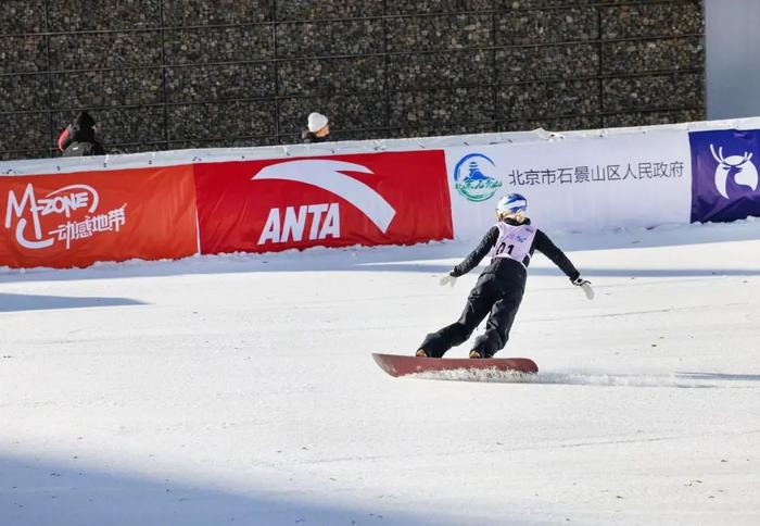 国际雪联单板及自由式滑雪大跳台世界杯赛将在石景山首钢滑雪大跳台开赛！