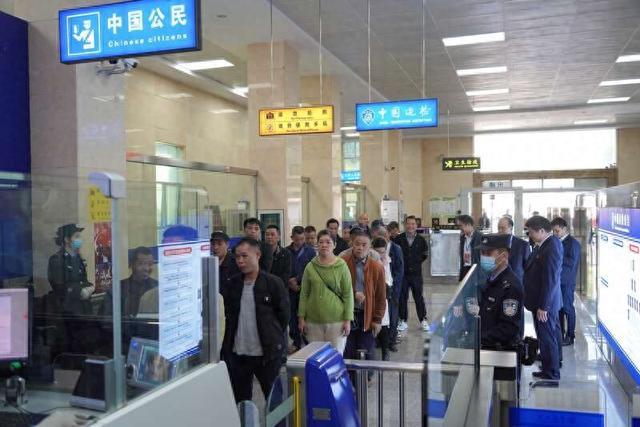 中国平孟口岸暂停3年零7个月后恢复旅客通关