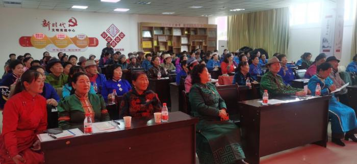 2023年新疆和静县蒙古族长调民歌培训班火热开幕