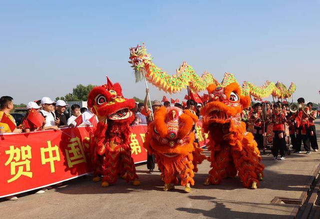 中国海军第44批护航编队圆满完成对缅甸友好访问