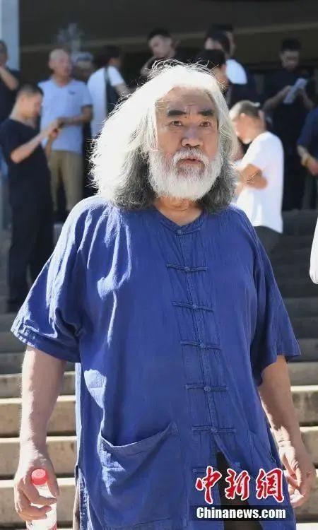 张纪中(中新社记者 王刚 摄)