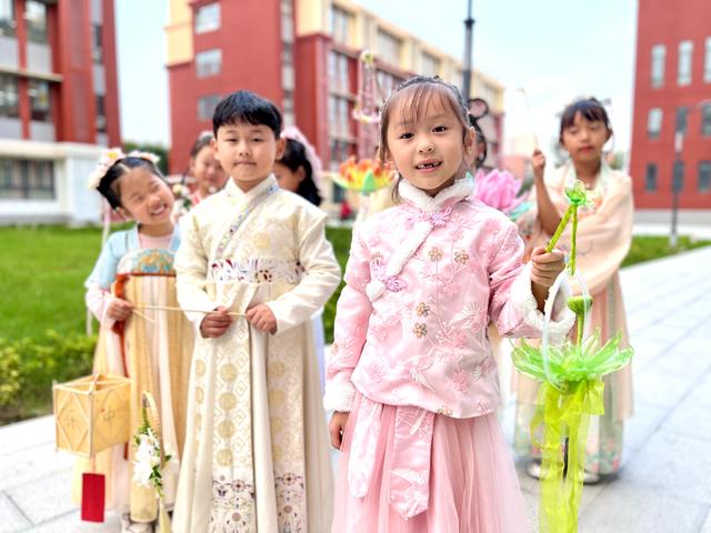 驻马店：抓实教育项目 更好服务民生