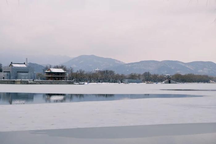 北京今冬初雪，有了颐和园才够美！