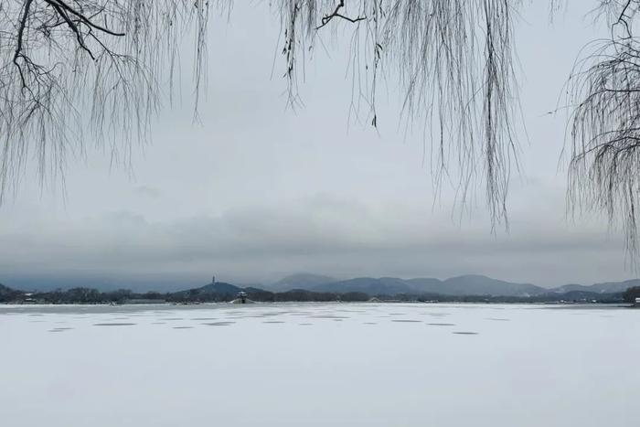 北京今冬初雪，有了颐和园才够美！