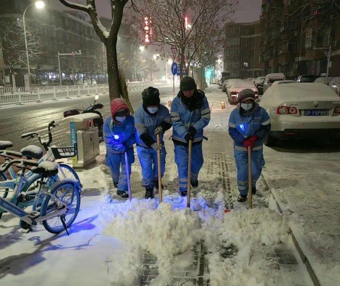 应对今日大到暴雪！通州多部门在行动