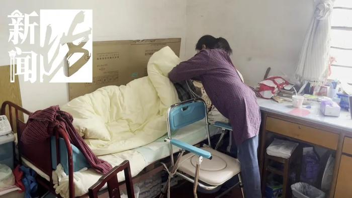 上海一失独老人骨折+尿毒症，能请“长护险”陪同就医吗？