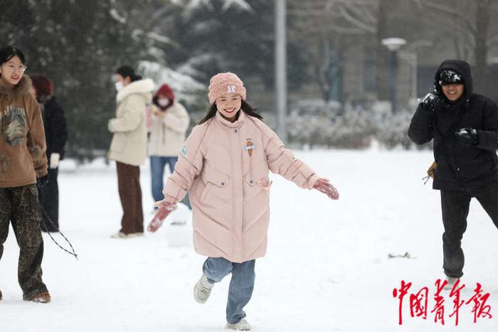 雪 ҉҉ 雪 ҉҉ 雪 ҉҉ 雪 ҉҉ 雪 ҉҉……北交大陪你温暖过冬……