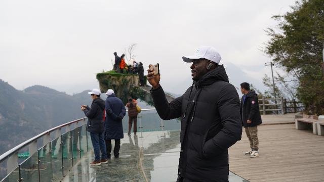 “游学巴渝·伴行千里”  国际青少年研学旅游实践活动走进巫山