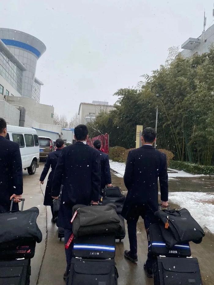 以雪为令 闻雪而动 上海航空多措并举保生产