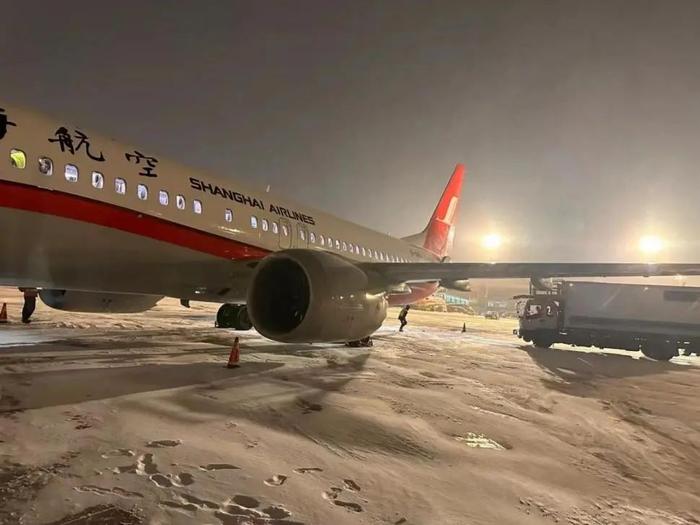 以雪为令 闻雪而动 上海航空多措并举保生产