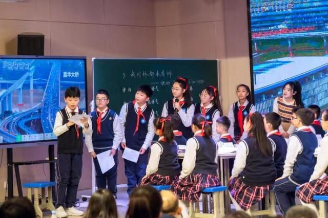 重庆九龙坡区：探索小学语文教学方式变革 铁路小学这场教研活动干货多