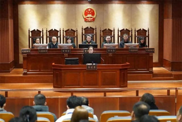 杭州互联网法院公开审理革命英雄何克希肖像、名誉、荣誉保护民事公益诉讼案
