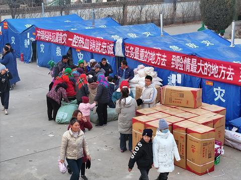 青海民和县灾区安置点一线探访：“心里踏实，希望就在”