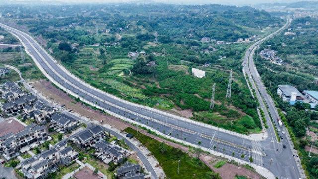 重庆九龙坡区：行走铜陶路  “驿”路风景“驿”路好心情