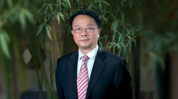 卸任清华大学校长后，王希勤有新职