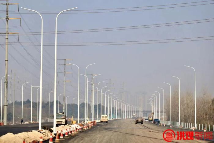 李红军调研枫生快速路南段提升改造工程（昌樟高速改扩建二期）建设情况