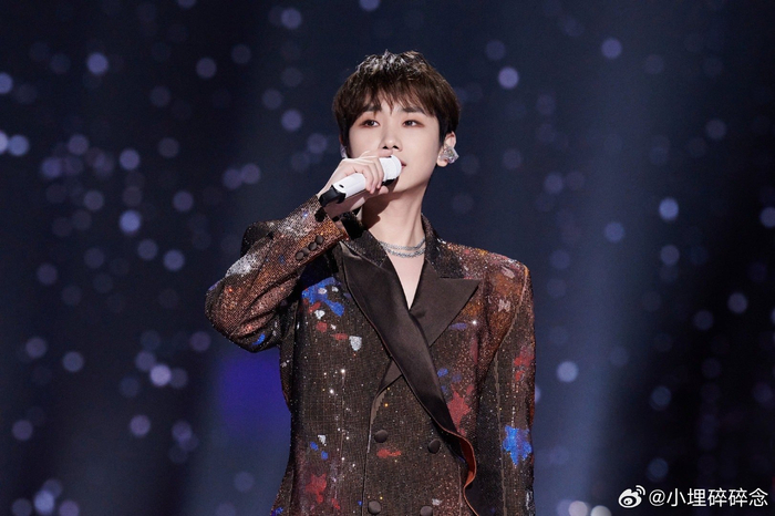 汪苏泷跨年晚会舞台串烧🈶！|汪苏泷|演唱会|跨年_新浪新闻