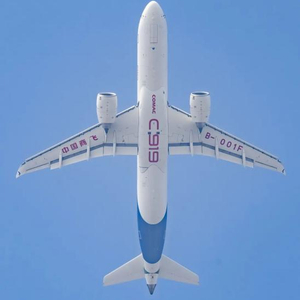 纸飞机飞出去最关键的是什么 w300h300z1l10t10q100bb2.jpg