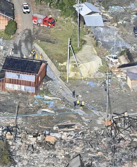 日本民众震后重返家园 感慨“房子被海啸冲没了”