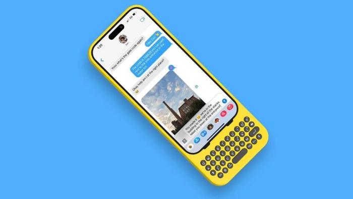 【苹果】秒变黑莓？某厂商推出全键盘手机壳 | 部分老iPhone收到赔付