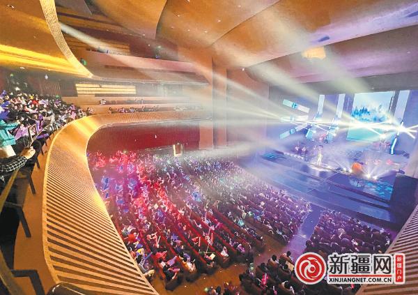 2024新歌唱新疆音乐盛典唱响乌鲁木齐文化中心