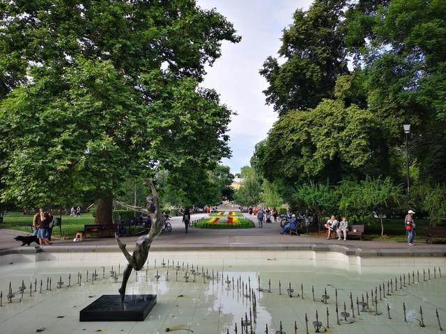 保加利亚首都索菲亚：遍布千年遗迹的花园城市