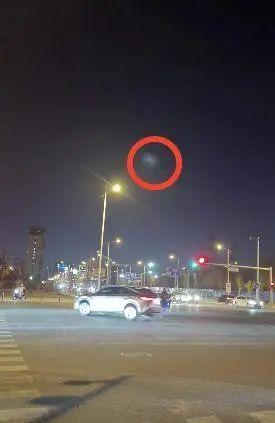 多地上空的“UFO”，到底是啥？真相是→