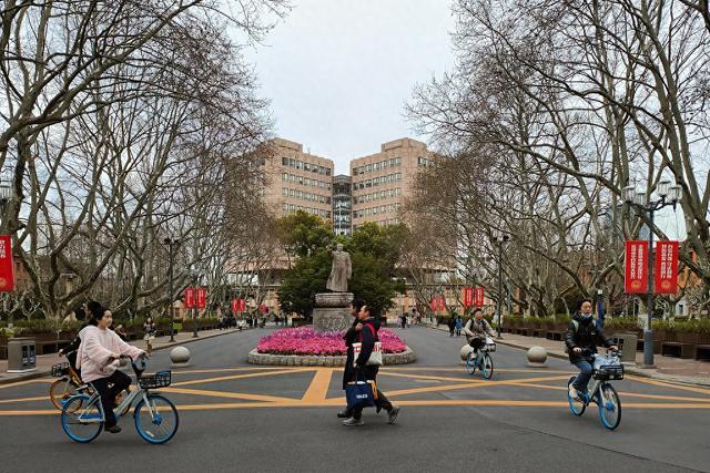 两会之声｜何为大学开放？委员建议开放若干课程给市民旁听