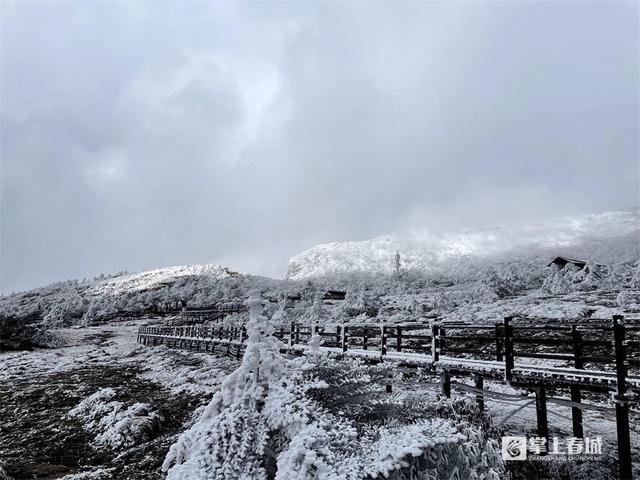 轿子雪山景区滑雪场正式开业！内附攻略→