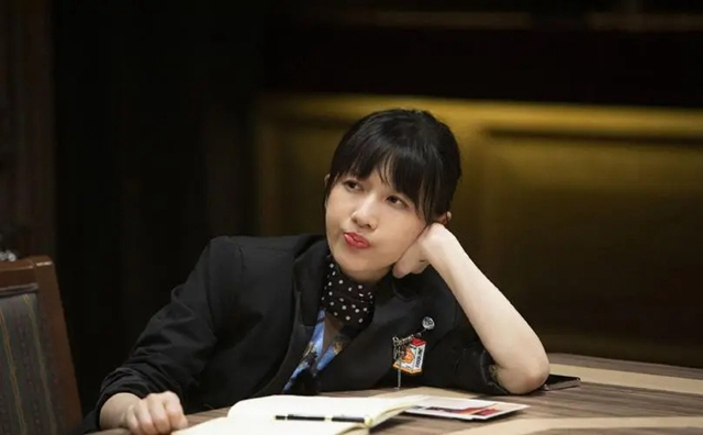 papi酱:谈爱豆与谈恋爱有什么不同?其实没啥区别