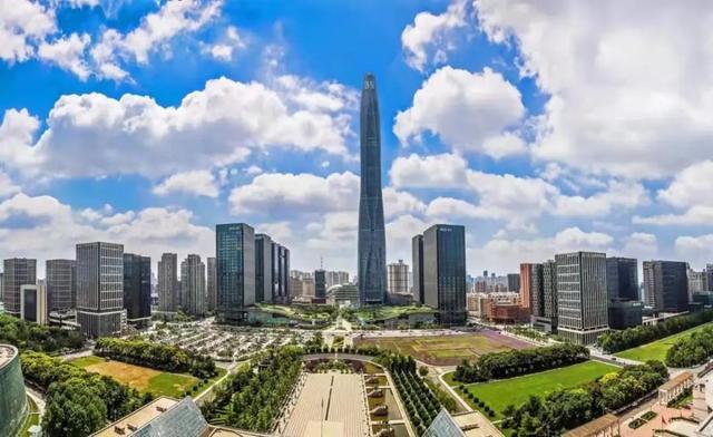 天津周大福金融中心 图片来源:澎湃新闻