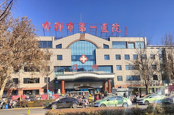 家属诉医院滥用有创呼吸机致老人感染死亡，获赔26万全捐中国青基会