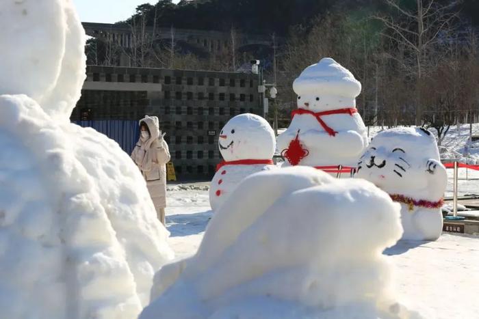 来“北京国安”踢场雪地足球，登慕田峪长城当好汉！