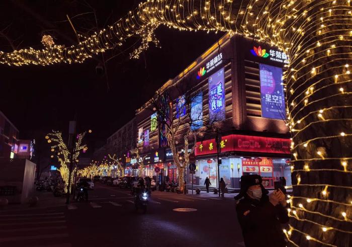 夜太美！古城南路步行街夜景灯光靓到飞起